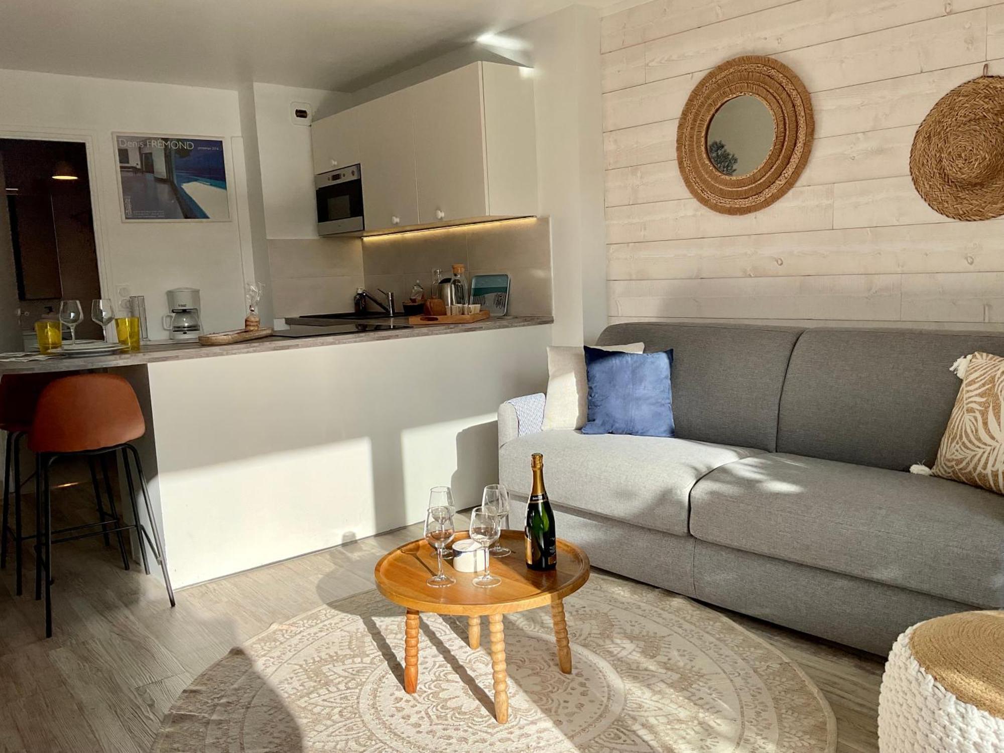 Le Nid Douillet, Studio Avec Terrasse Et Parking A 400M Des Plages Larmor-Plage Eksteriør bilde